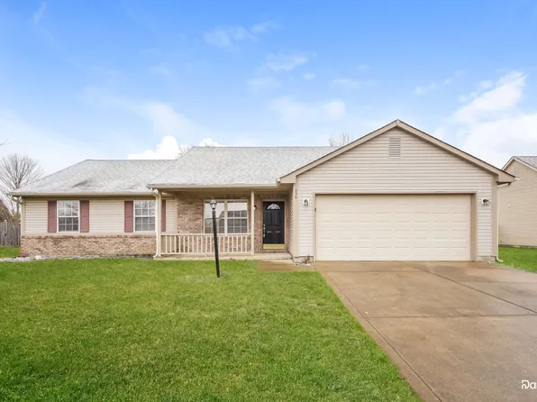 456 Bear Story Blvd, Greenfield, IN 46140