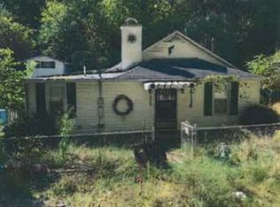 272 Quick Rd, Elkview, WV 25071