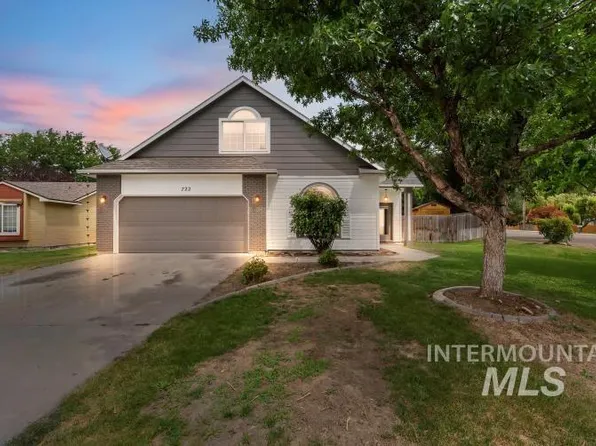 722 S Bonneville Dr, Nampa, ID 83686