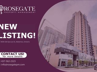 318 Spruce St #809, Waterloo, ON N2L 0E9