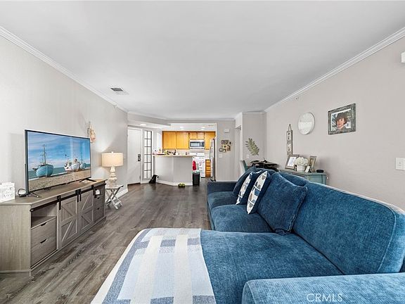 4th image of 225 Star Pine Ct