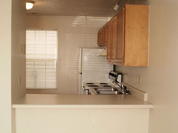 3rd image of 1800 Sweet View Way