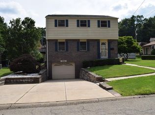 1214 Michael Dr, Pittsburgh, PA