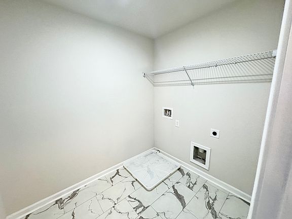2nd image of 302 McGinnis Cir