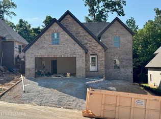 9968 Rio Bravo Ln, Knoxville, TN 37922