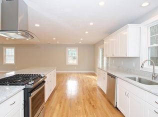 3 Old Beaver Dam Rd, Wareham, MA 02571