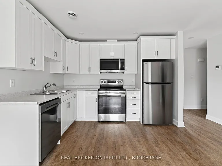 600 2nd St E #7B — Photo 33