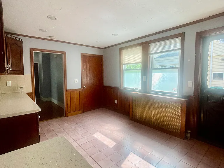 289 Webster St #2 — Photo 3