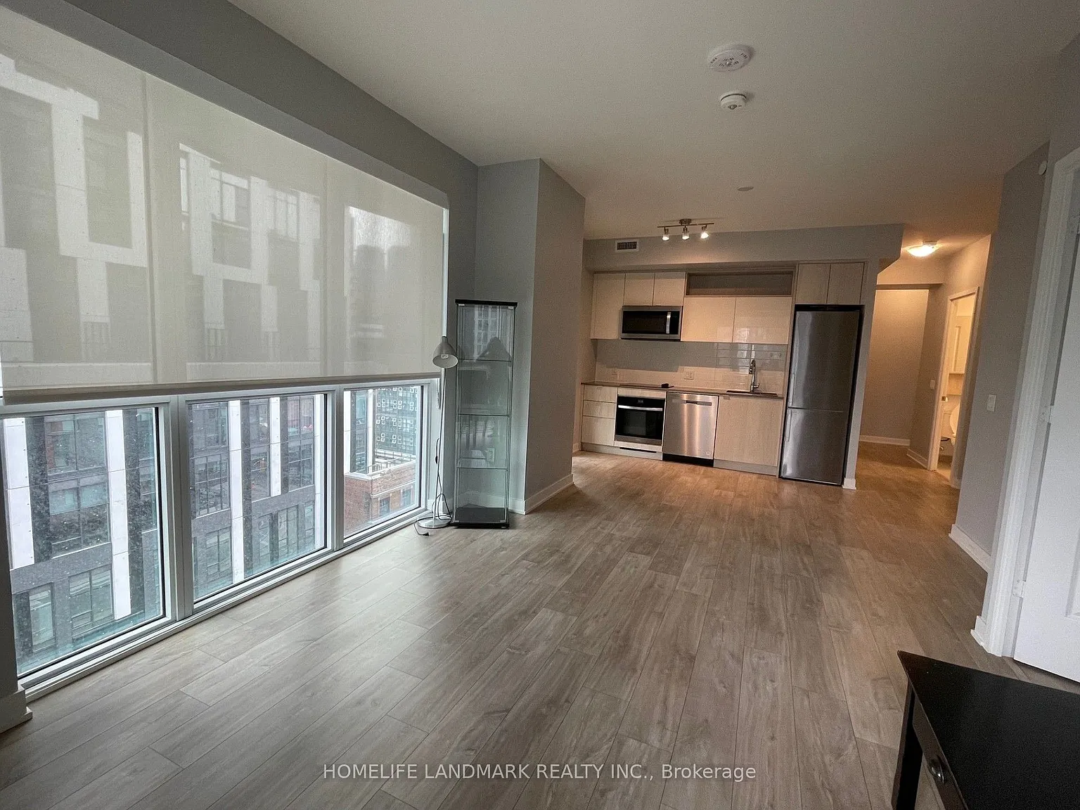 3 bed, $3,250 — Photo 2