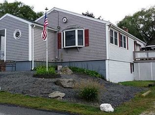 201 Randolph Ave, Tiverton, RI 02878