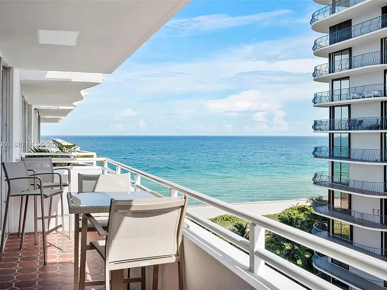 8911 Collins Ave #802 — Photo 21