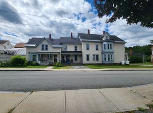 316 Spring St #4, Saint Johnsbury, VT 05819