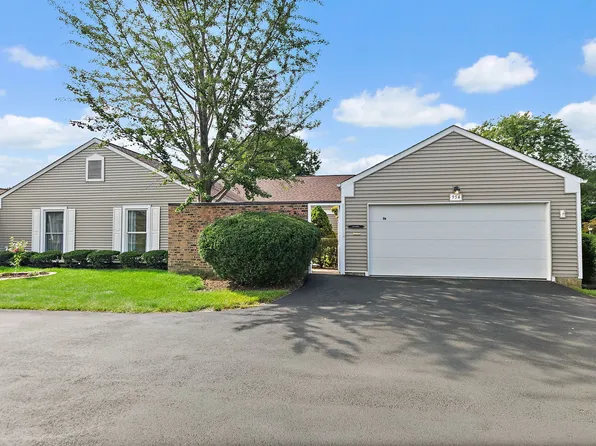 954 Dartmouth Dr, Wheaton, IL 60189