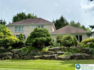 3706 Surrey Dr S, Allentown, PA 18103