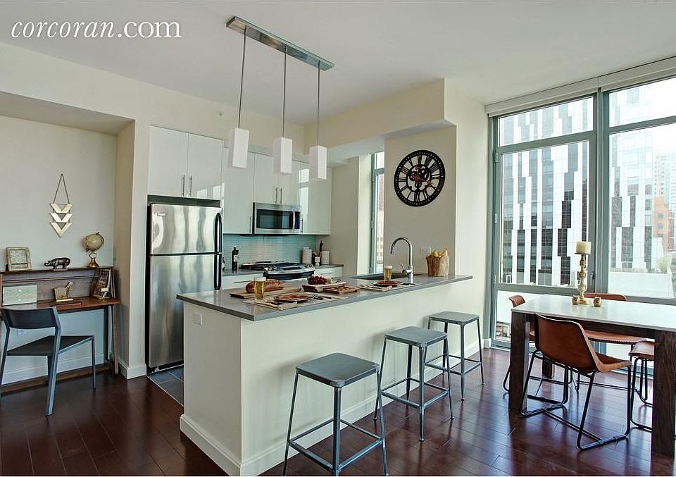 1st image of 81 Fleet Pl APT 15H