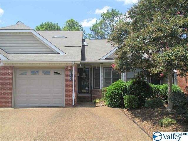1st image of 10004 Meredith Ln SE