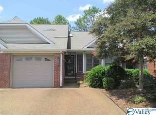 10004 Meredith Ln SE, Huntsville, AL 35803