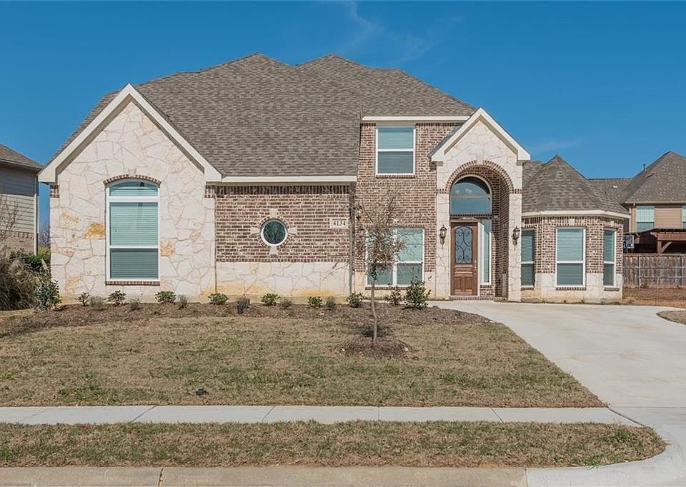 1st image of 4134 Boxwood Dr