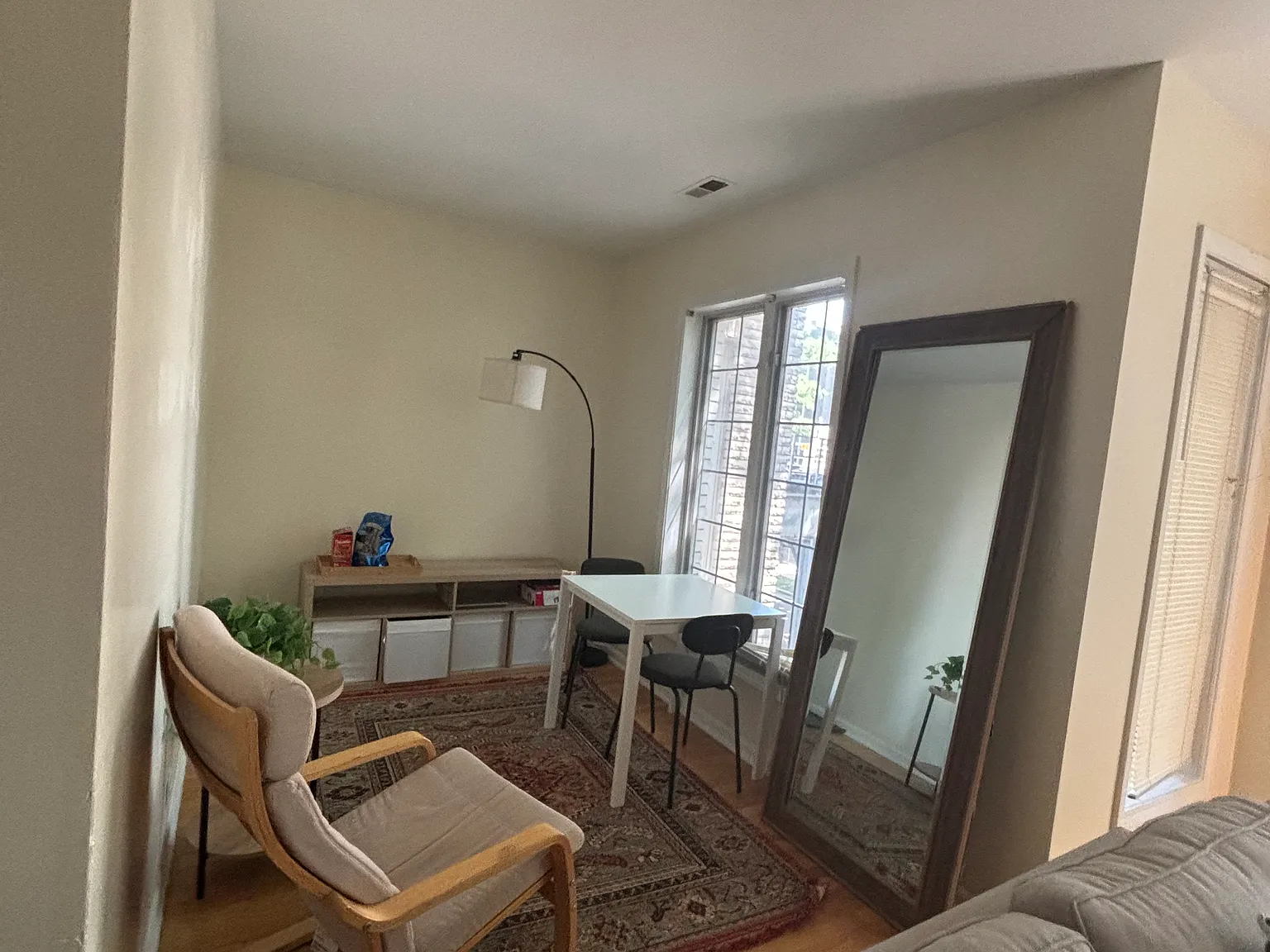 2 bed, 1300 sqft, $2,825 — Photo 3