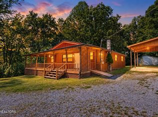 101 Mountain View Rd, Robbins, TN 37852