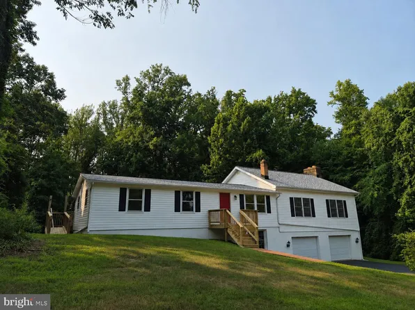 2822 N Matthews Rd, Bryans Road, MD 20616