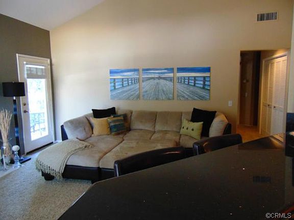 3rd image of 7259 Calabria Ct Unit 32