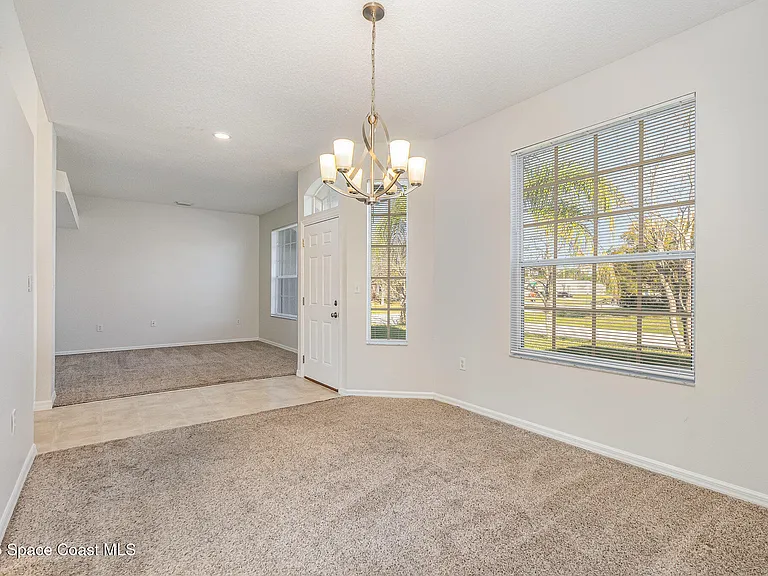 1198 Kenmore St NW — Photo 8