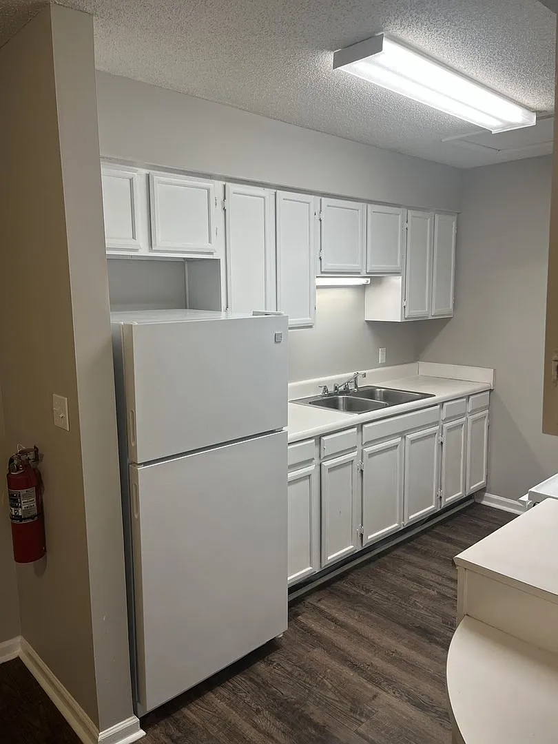 Creekside Retreat Townhomes — Photo 4