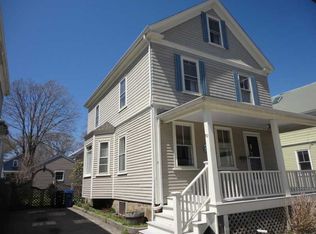 10 Congdon Ave, Newport, RI 02840
