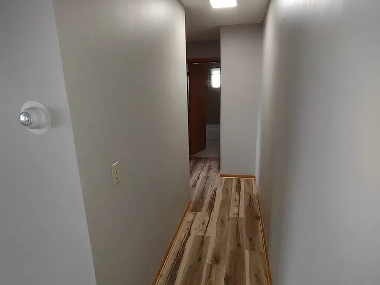 8401 Center Dr NE — Photo 10