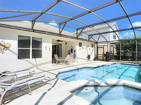 3rd image of 8138 Sun Palm Dr