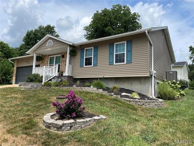 1735 Ballard Dr, Imperial, MO, 63052