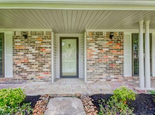 2689 S Woodloch St, Conroe, TX 77385