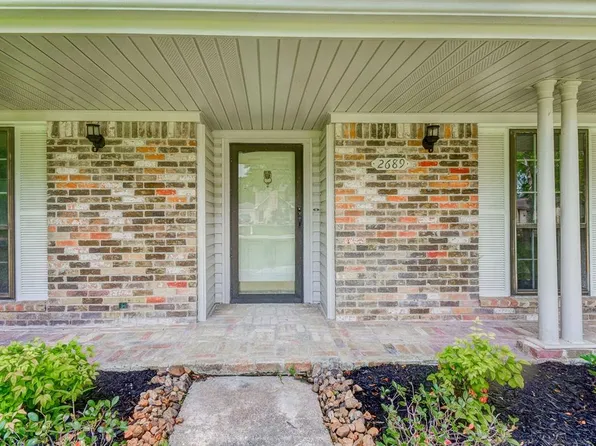 2689 S Woodloch St, Conroe, TX 77385