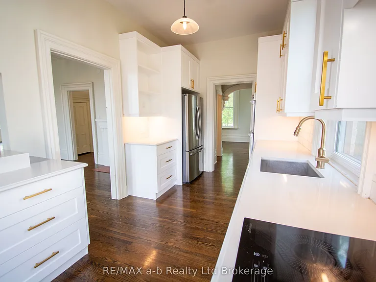 66 Daly Ave #1 — Photo 8