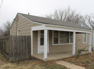 623 W Benton Ave, El Dorado, KS 67042