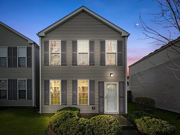 2nd image of 796 Symphony Dr