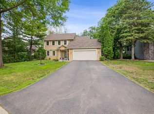 7733 74th St S, Cottage Grove, MN 55016