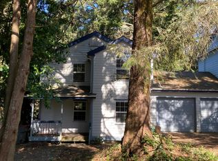 594 N Elm St, Cannon Beach, OR 97110