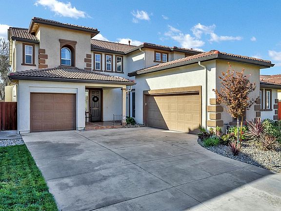 5th image of 2349 S Creekside Dr