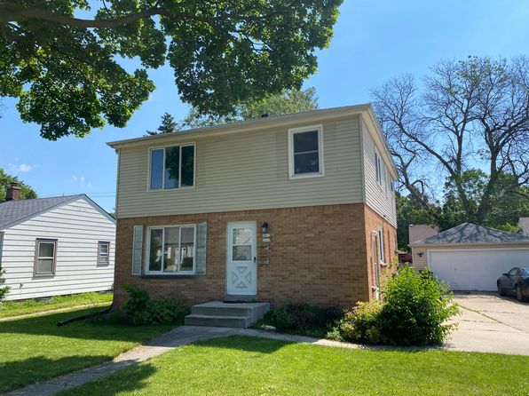 2440 S 82nd St