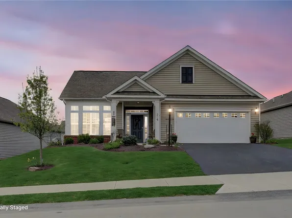 219 Bridle Ln, Washington, PA 15301