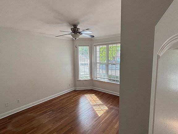 5th image of 5144 Somersett Ln