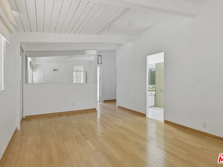 738 Hanley Ave — Photo 35