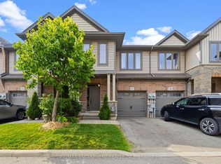 17 Southshore Cres, Hamilton, ON L8E0J3