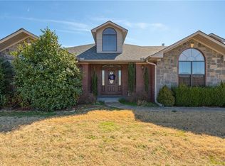 34088 Pleasant Valley Rd, Poteau, OK 74953