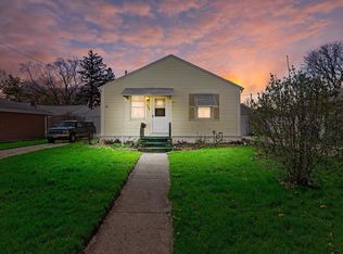 320 Graham St, Racine, WI 53405