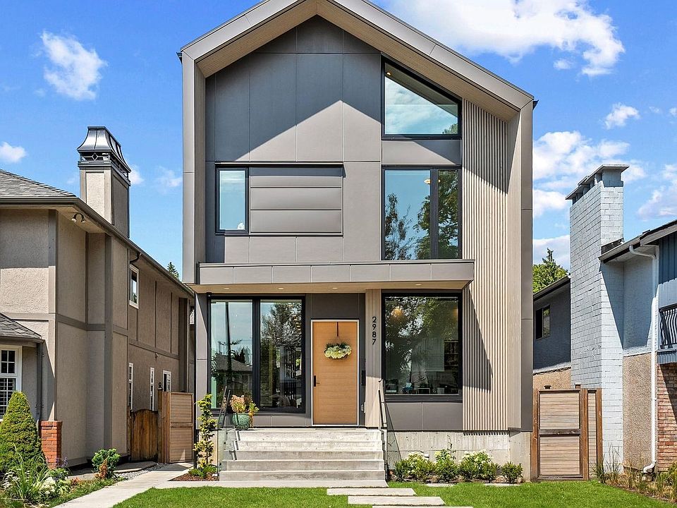1st image of 2987 W 40th Ave