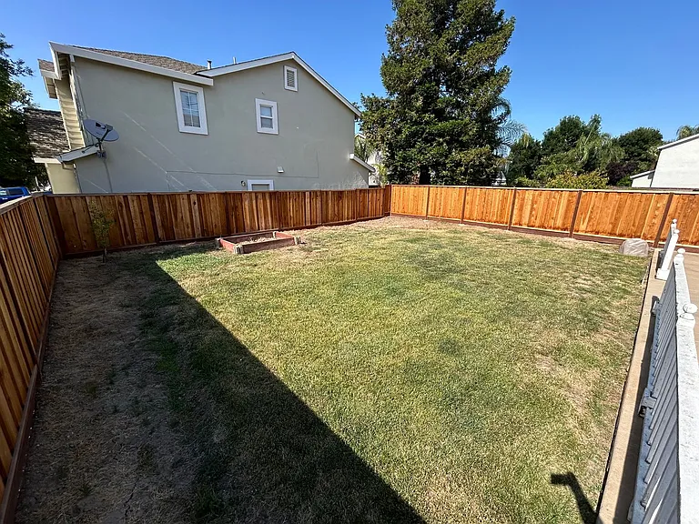 667 Harold Smith Dr — Photo 21