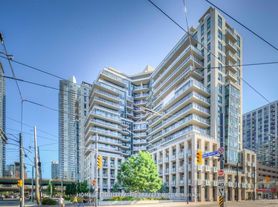 410 Queens Quay W